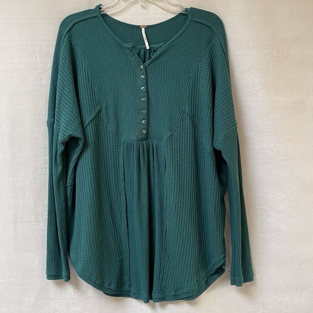 Free People Blouse Womens Small Green Long Sleeve Oversize Waffle Knit Boho Top